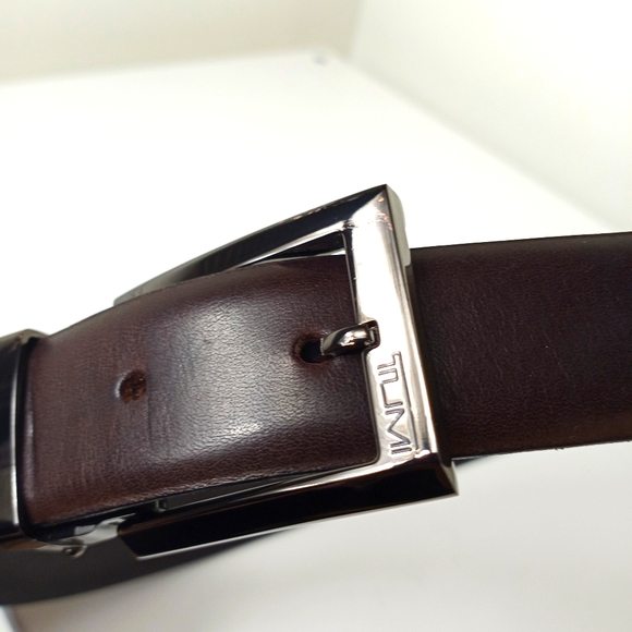 tumi mens belt